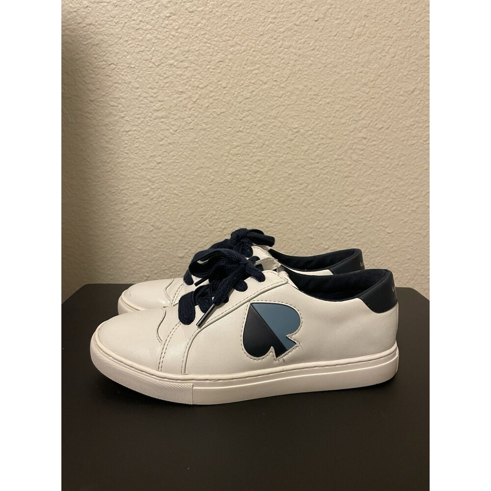 Kate Spade Fez Court Sneakers Womens 7 White Black Spade Logo Leather Low Top - Picture 2 of 8